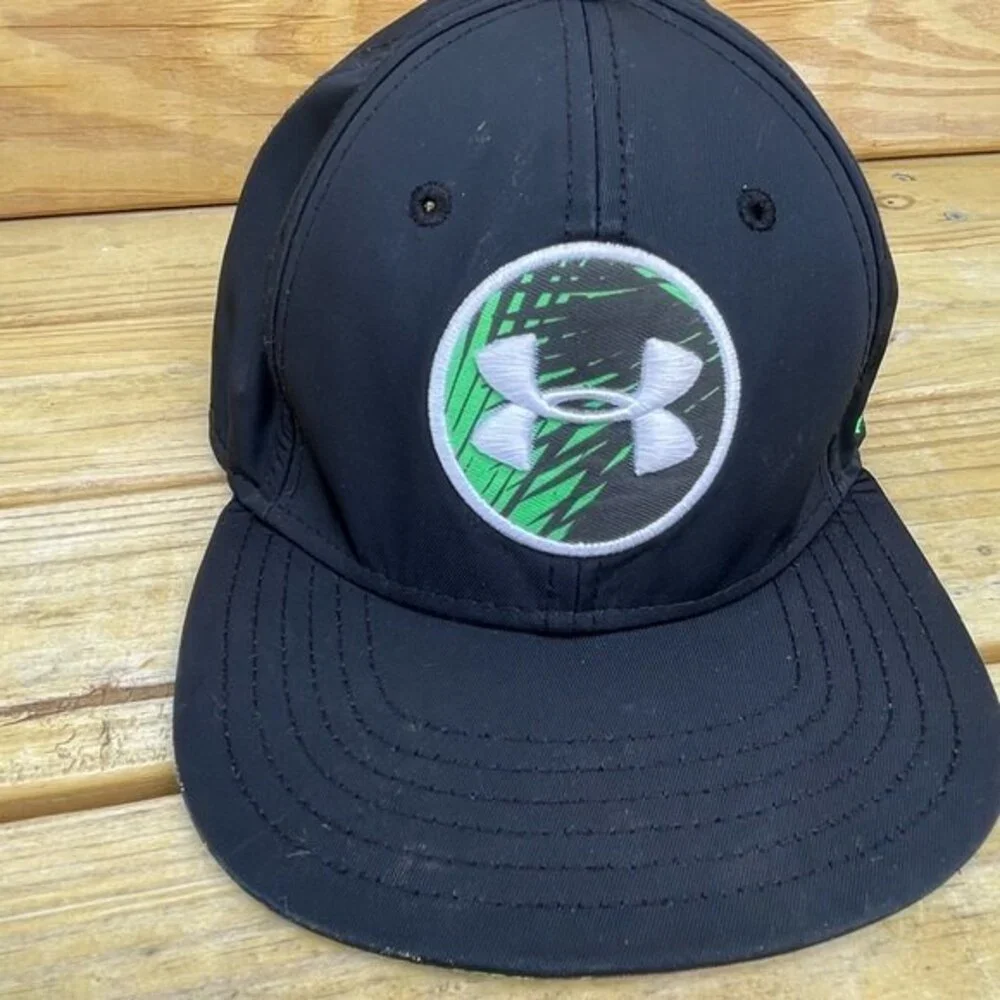 Under Armour Black w/Green Logo SnapBack cap/Hat